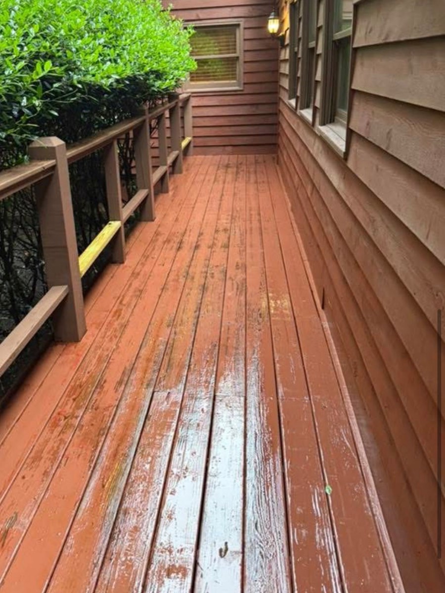 After: clean, refreshed deck walkway